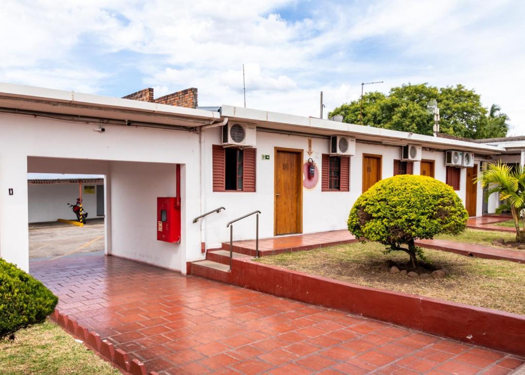 Hotel Alegrete Εξωτερικό φωτογραφία